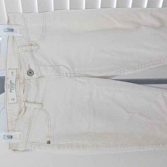 Abercrombie & Fitch Jeans - Picture 2 of 14